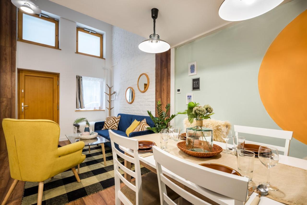 Colorful Designer Home In The Heart Of Budapest Exteriör bild